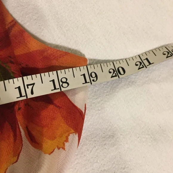 Karen Kane size L sleeveless rust/orange/gold floral blouse, body con, V-Neck - Picture 5 of 6